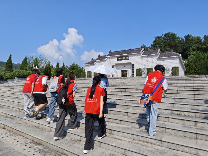 ׷���tɫ���E������Gɫ��׃