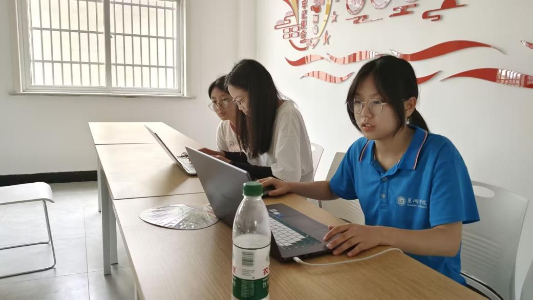 ��ͯ����� Ϧ�ͬ�x�������W(xu��)Ժ��(sh��)�W(xu��)�c��(sh��)��(j��)�W(xu��)Ժ��ͬ���(zh��n)��һ��һС���P(gu��n)�۷���(w��)�F(tu��n)���� �F(tu��n)�־Ը���c��ꖎ�����W(xu��)��ͬ�L�Ə]���hͬ���(zh��n)����ͨӍ䛡�