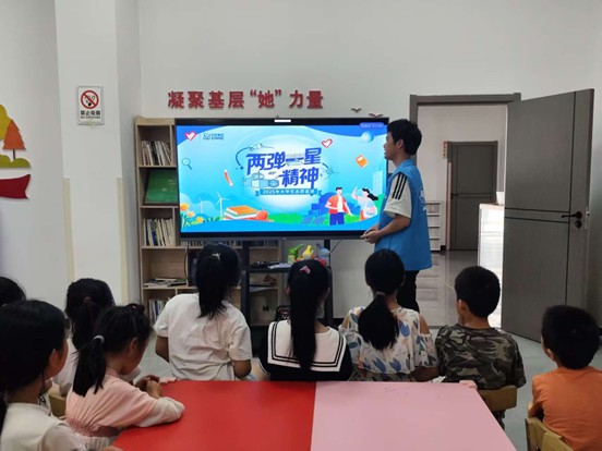 ���������Ƽ���W�ɏ�һ������־Ը���v���`�F�����ʡ������Ѯ��а�����^(q��)���ɏ�һ�ǡ����}�n��������`�o��������