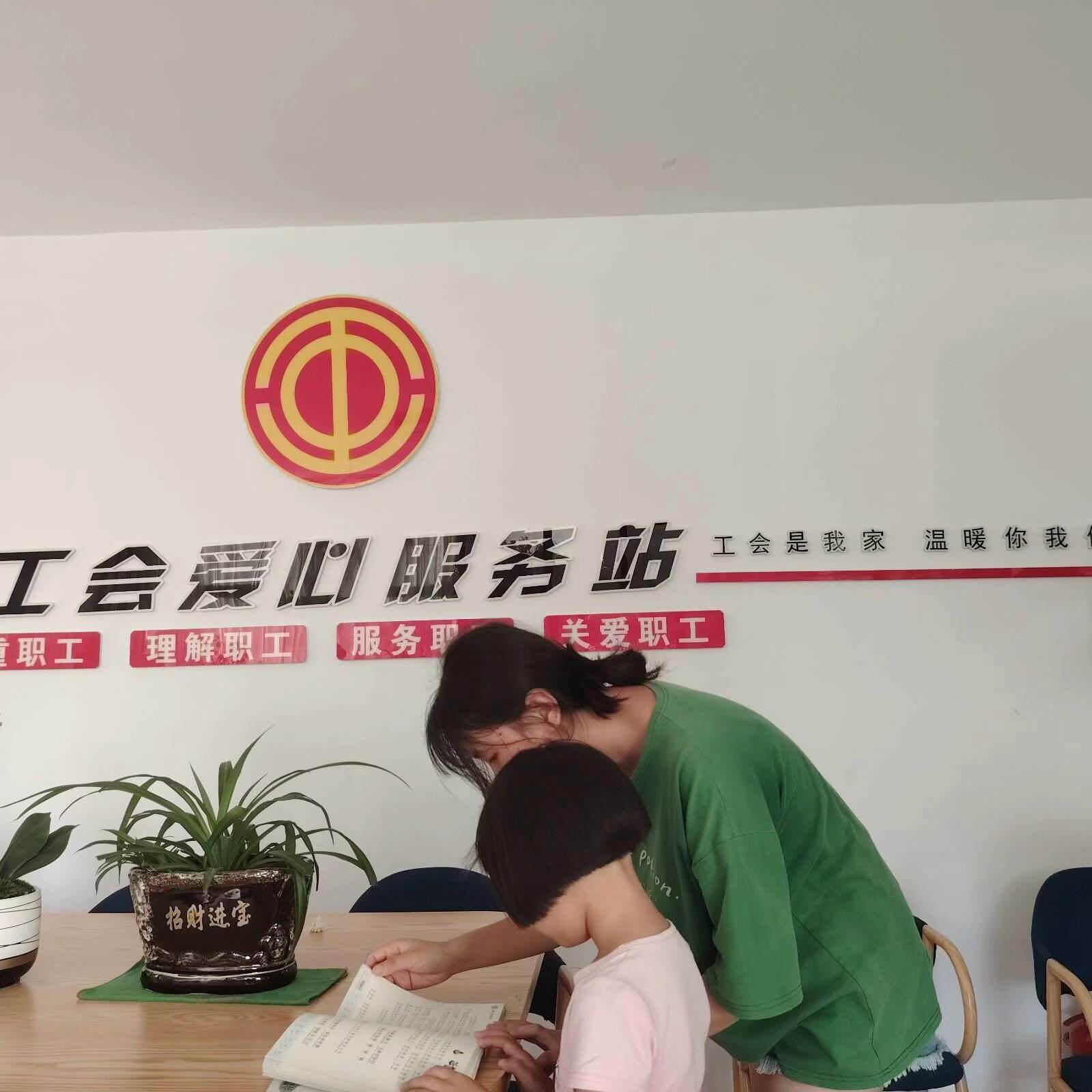 ���мtɫ�������`�г���ʹ��