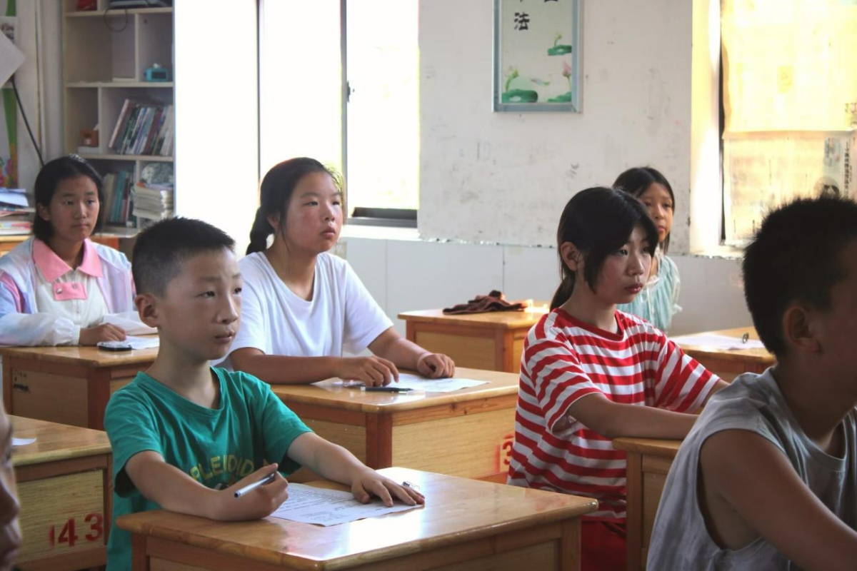 ��һ�Ռ�(sh��)�`�V��������Ԫ�x���l(xi��ng)���С� �����Ϸʴ�W(xu��)�Z���Ļ��c��ý�W(xu��)Ժ���ڌ�(sh��)�`�����l(xi��ng)��(sh��)�`�F(tu��n)�(du��)�Ԍ�(sh��)�`�V����