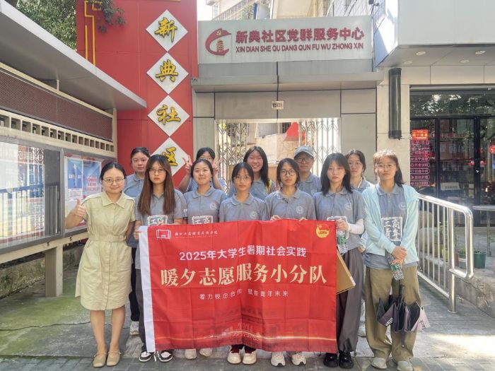 ���z�Ļ���ɣ�����ഺ���h�I���顪��ůϦ־Ը���ՈF꠸��µ���^(q��)�_չ������`